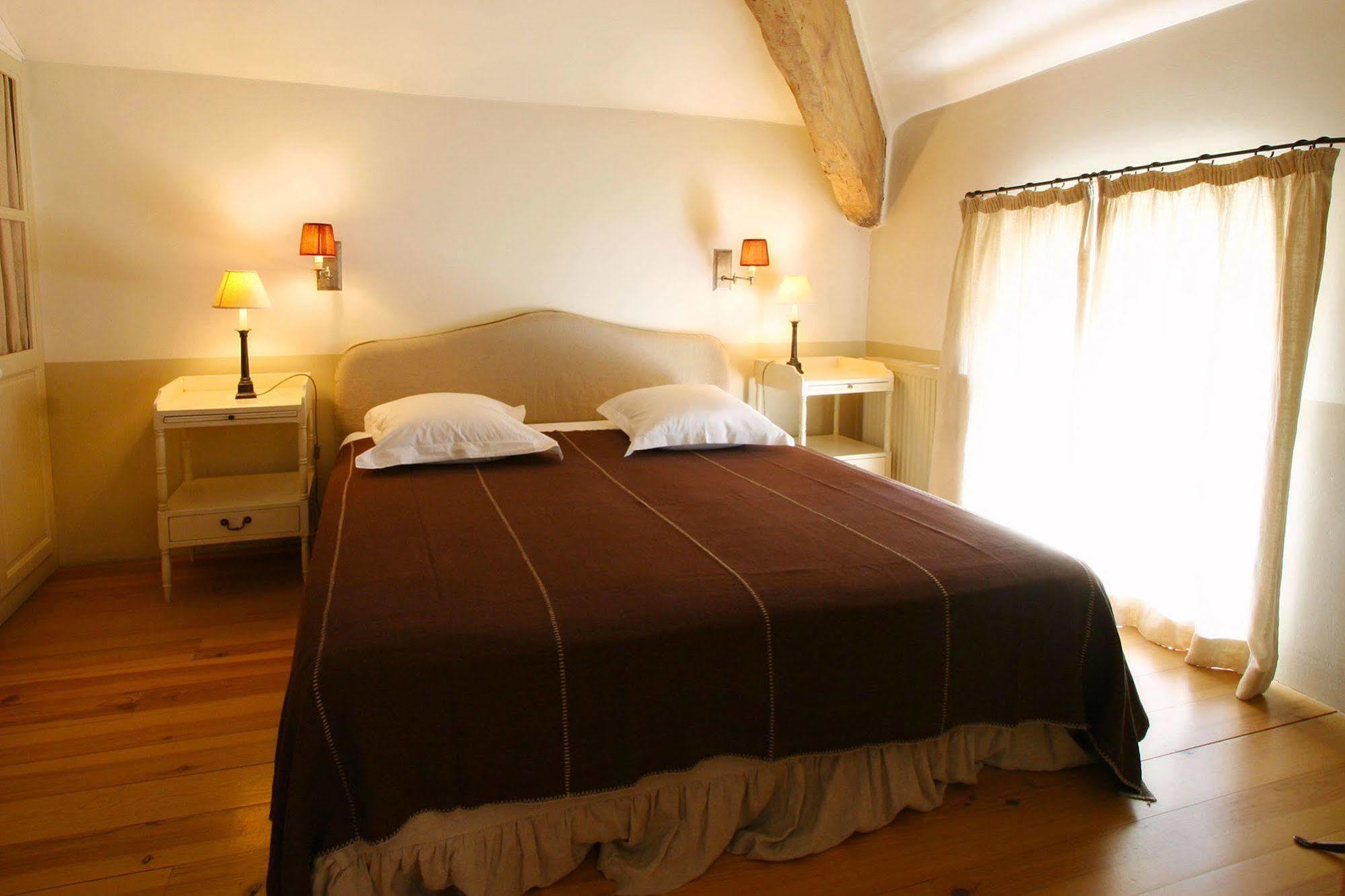 La Maison Du Village Saint-Rémy-de-Provence Esterno foto